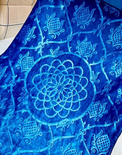 تصویر 3 از فروش ویژه پتو زنبق گرم و بادوام